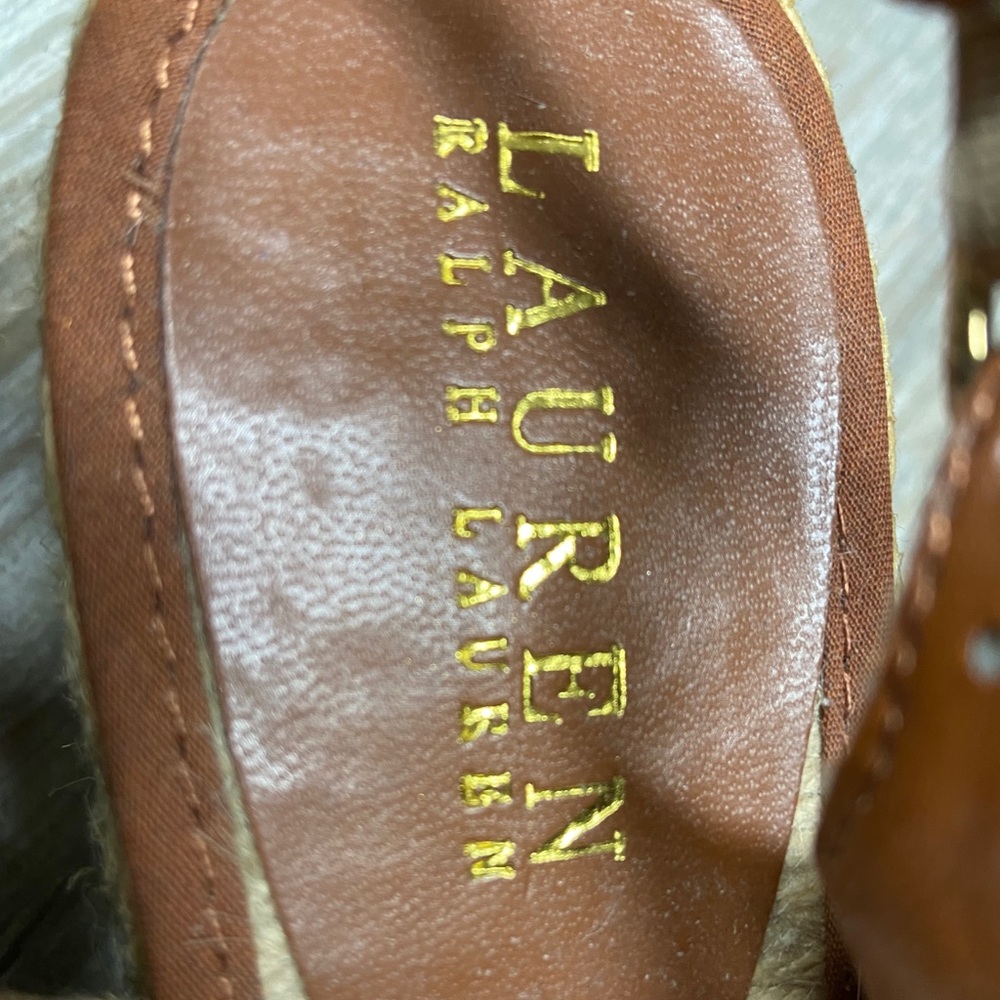 Shoes - Picture 2 of 3